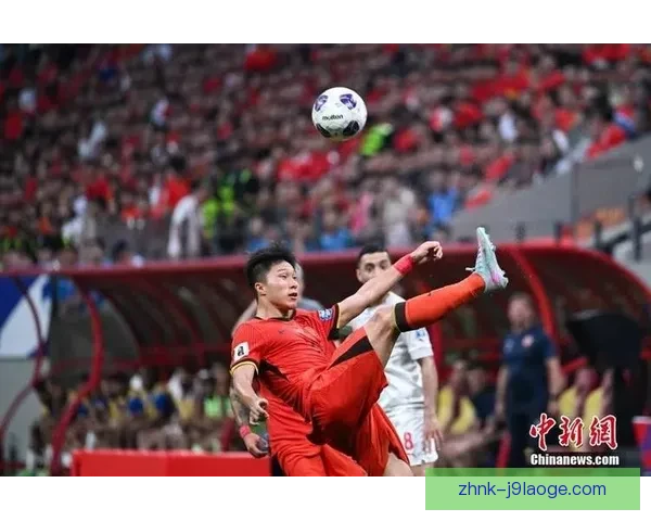 中国男足18强赛客场1-0绝杀巴林迎来出线希望形势骤然好转